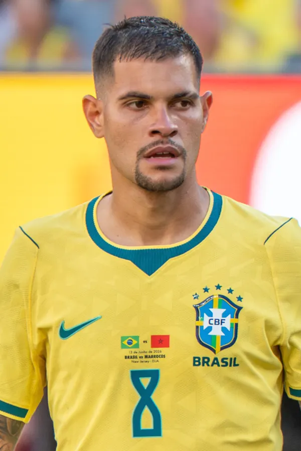 Arsenal: Bruno Guimarães vira o jogo sobre o Leeds e deixa City lado a lado