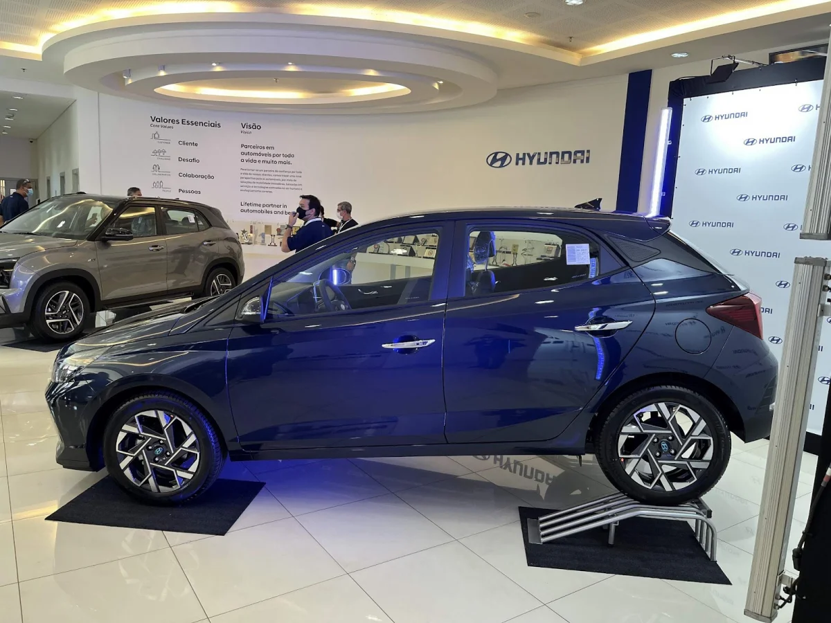 Hyundai HB20 lidera vendas com 8.157 unidades e alta de 50,7%