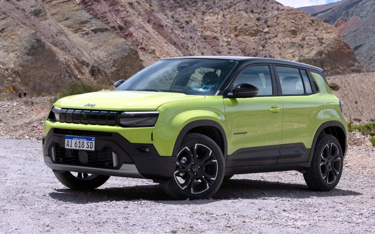 Jeep Avenger chega à Argentina com preços a partir de 41.990.000 pesos