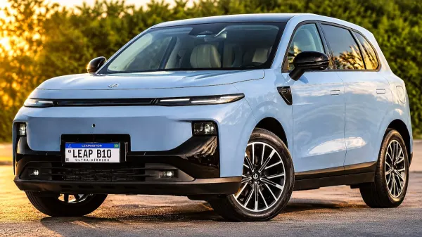 Leapmotor B10: versão com gasolina chega por R$ 179.990