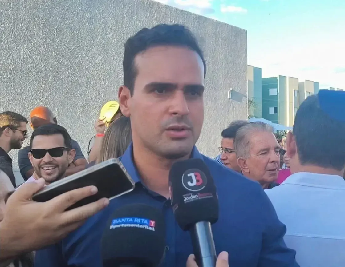 Lucas Ribeiro deixa apoio a Adriano Galdino em aberto