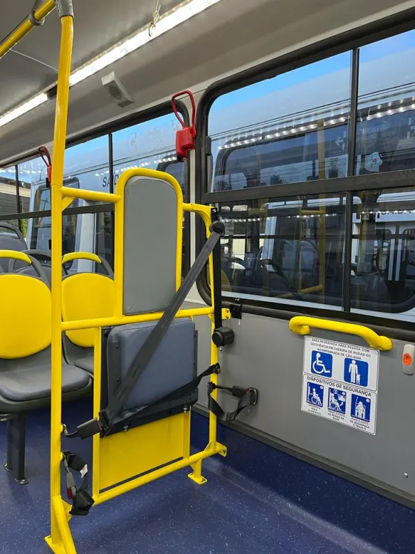 Lula anuncia PEC que prevê tarifa zero em ônibus aos finais de semana