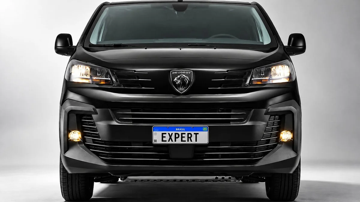 Peugeot Expert chega com versões Comfort e Luxo por R$ 269.790