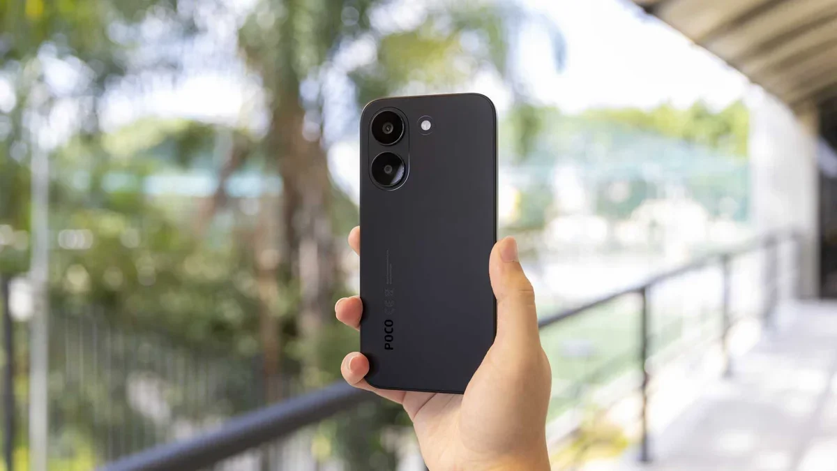 POCO X8 Pro: até R$ 2.000 é negócio na Black Friday?