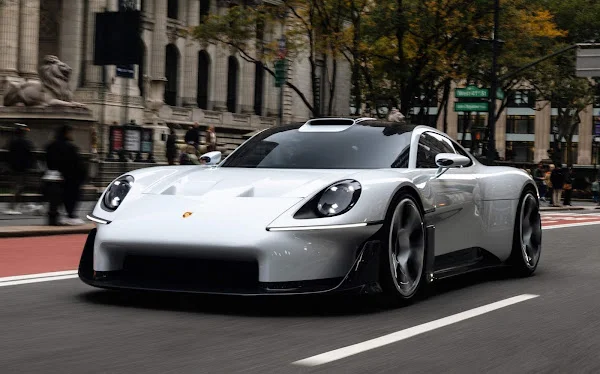 Porsche Mission S: plataforma de motor central posiciona novo superesportivo acima do 911