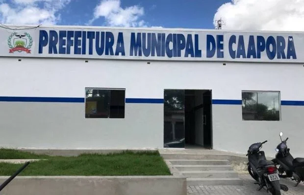 Prefeitura de Caaporã investigada por compra de merenda sem licitação