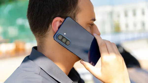Samsung Galaxy A57 despenca e vira opção imperdível